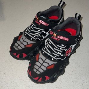Size 2 kids sketchers light up shoes